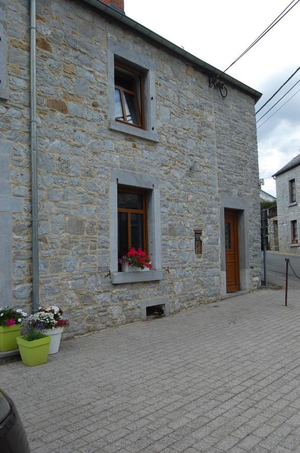 En Mode Pause Villa Dinant Exterior photo