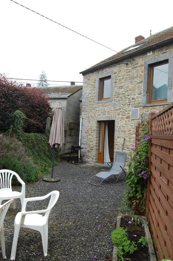 En Mode Pause Villa Dinant Exterior photo